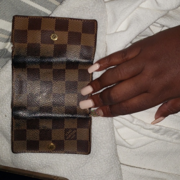 Well Loved Louis Vuitton Damier Ebene Key Cles Date codeCT0074 - Picture 9 of 16